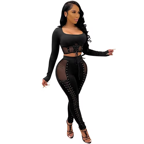 🔥 Neu eingetroffen: Zweiteiliges Set mit figurbetontem Netzstoff und Bandage in einheitlicher Farbe – Sexy Outfit für Damen