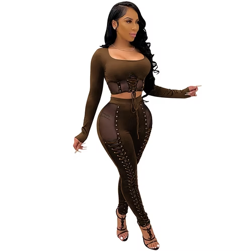 🔥 Neu eingetroffen: Zweiteiliges Set mit figurbetontem Netzstoff und Bandage in einheitlicher Farbe – Sexy Outfit für Damen