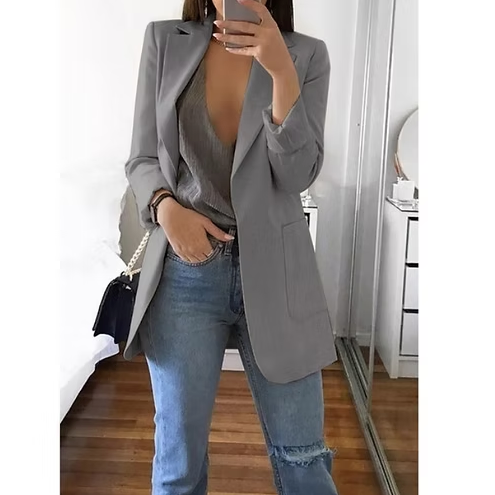 Langärmlige Strickjacke in Übergröße für Damen